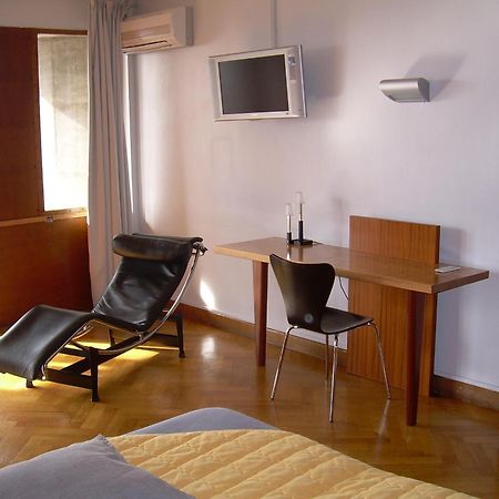 Hotel Le Corbusier Марсель Номер фото